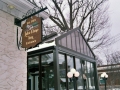 Restaurant patio with retractable structure