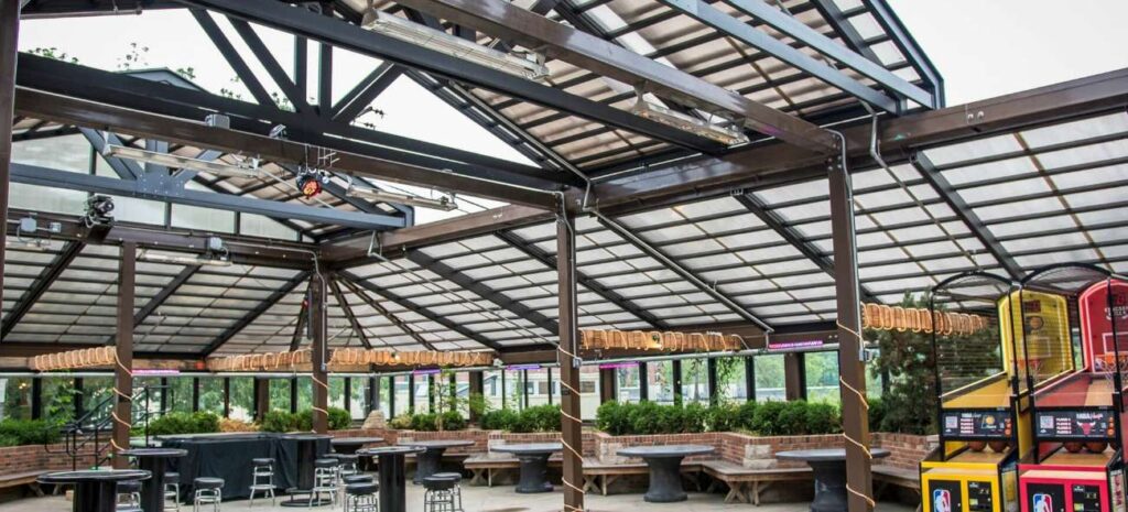 Kilroys opening walls and opening roof structure for a year round patio